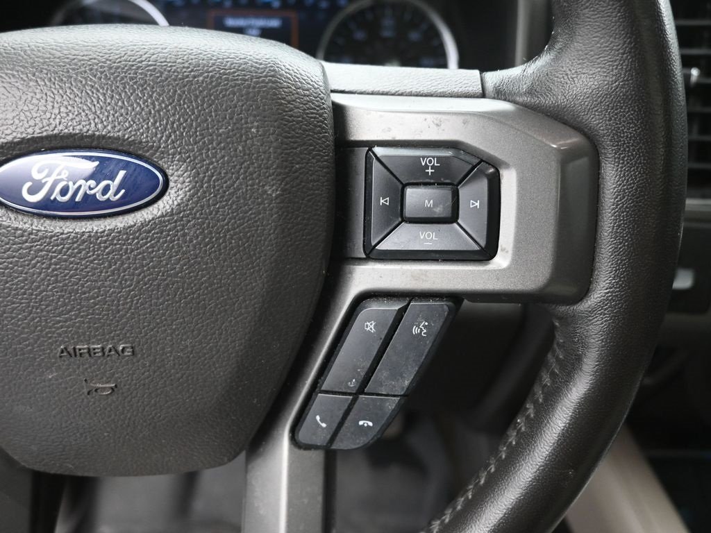 2021 Ford Expedition MAX XLT photo 3