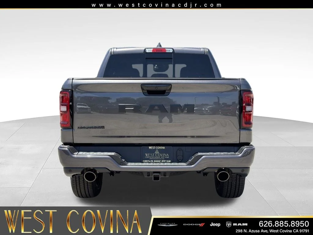 New 2026 Granite Crystal Metallic Clearcoat RAM Big Horn/Lone Star image 9