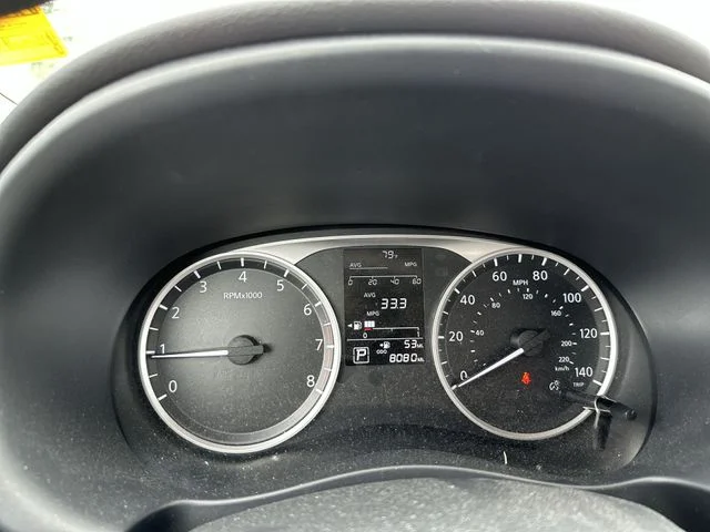 Used 2024 Gray Nissan S image 12