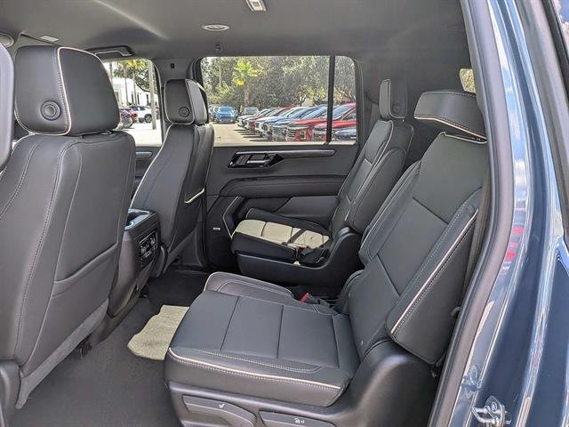 New 2027 Lakeshore Blue Metallic Chevrolet Premier image 40