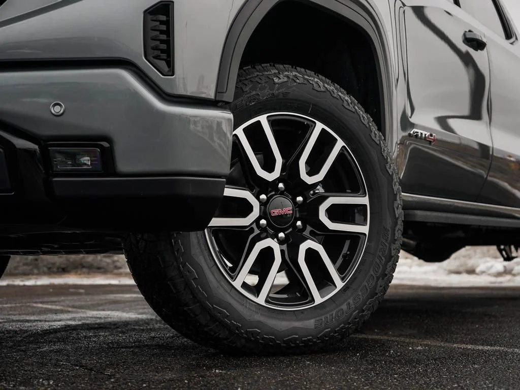 New 2026 Sterling Metallic GMC AT4 image 5