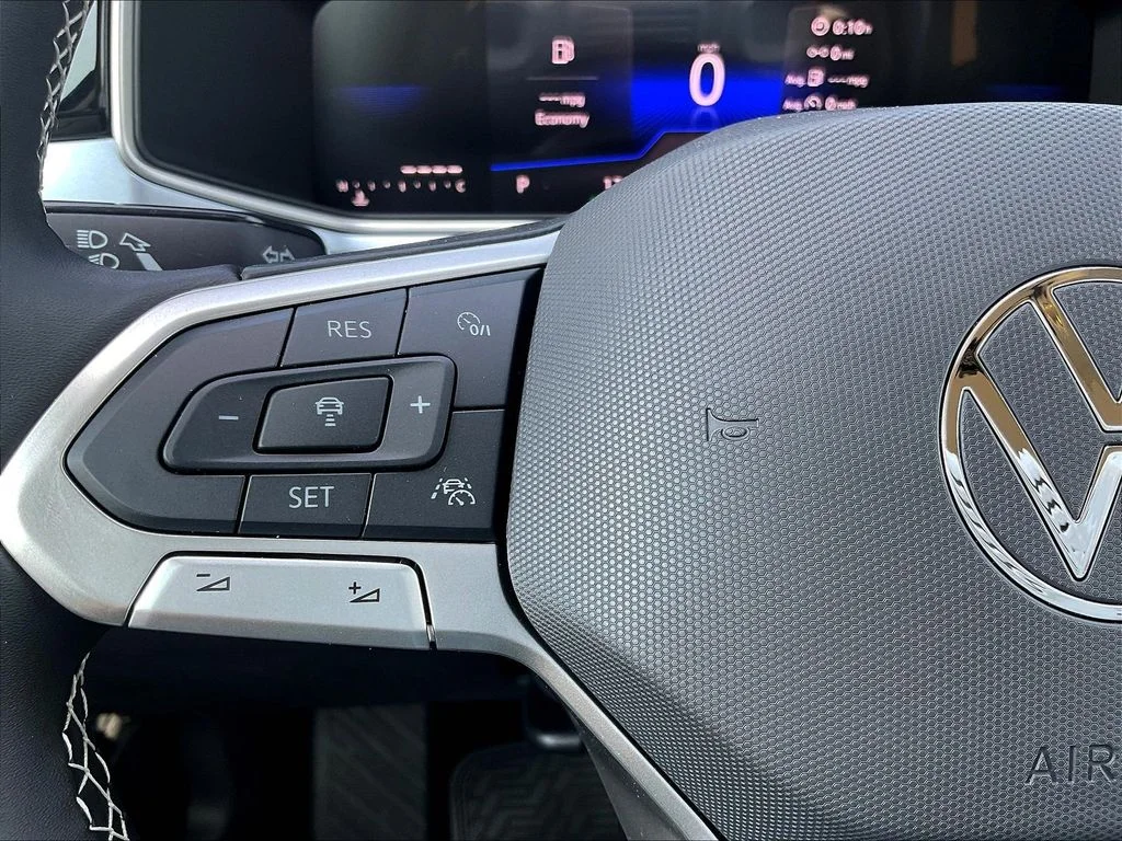 2026 Volkswagen Taos SE - Photo 27