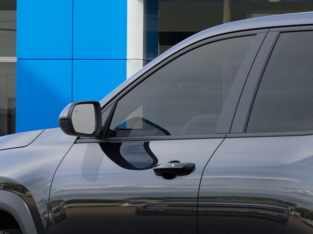 2027 Chevrolet Equinox LT - Photo 12