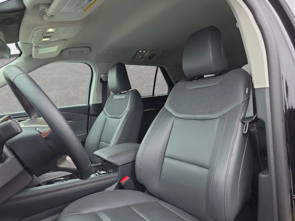 New 2026 Agate Black Metallic Ford Active image 13