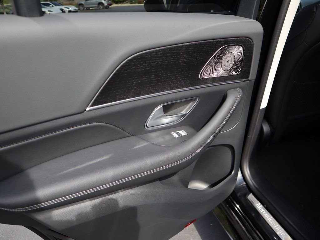 Used 2026 Black Mercedes-Benz GLE 350 image 19
