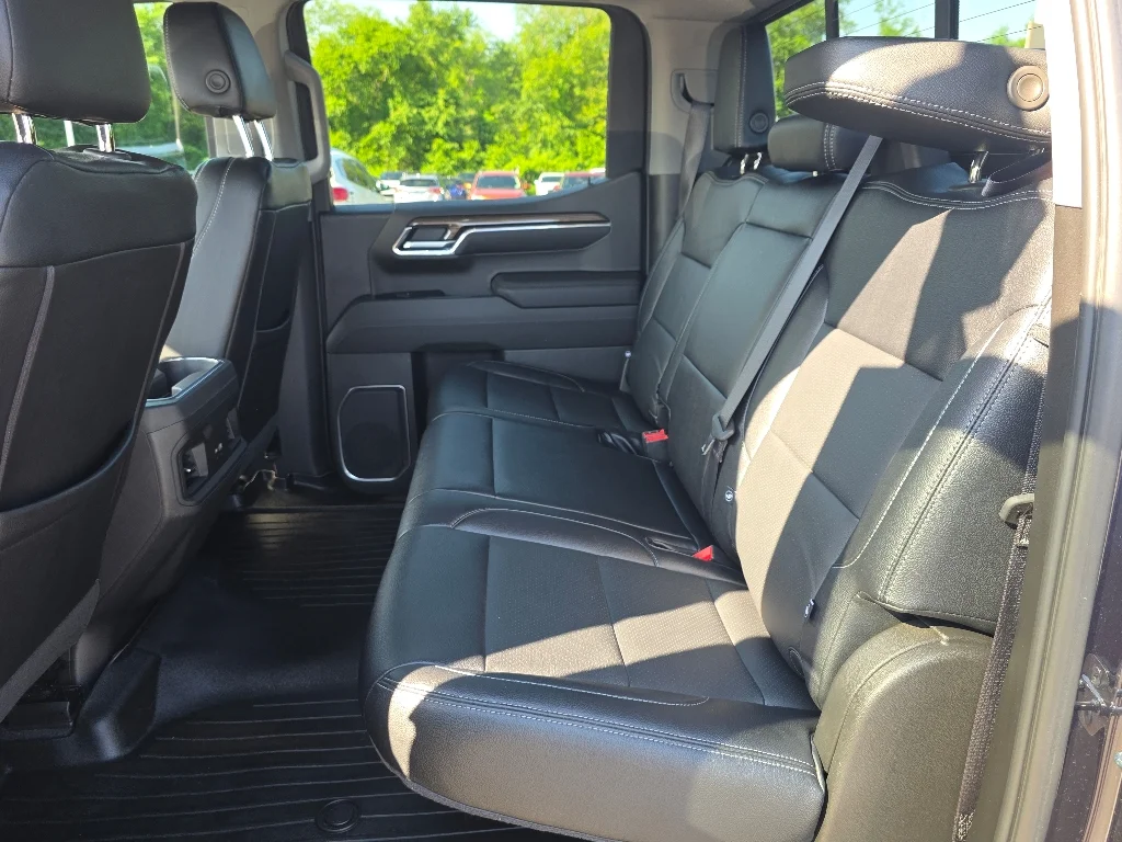 Used 2022 Dark Ash Metallic Chevrolet RST image 34
