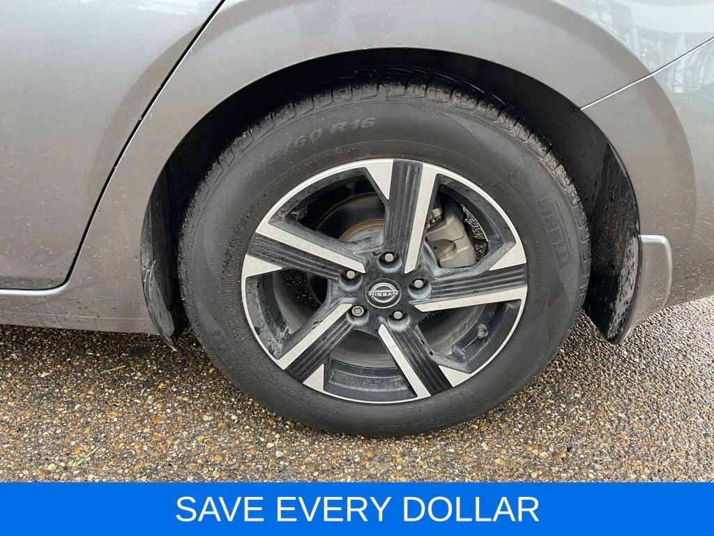 Used 2024 Gray Nissan SV image 22