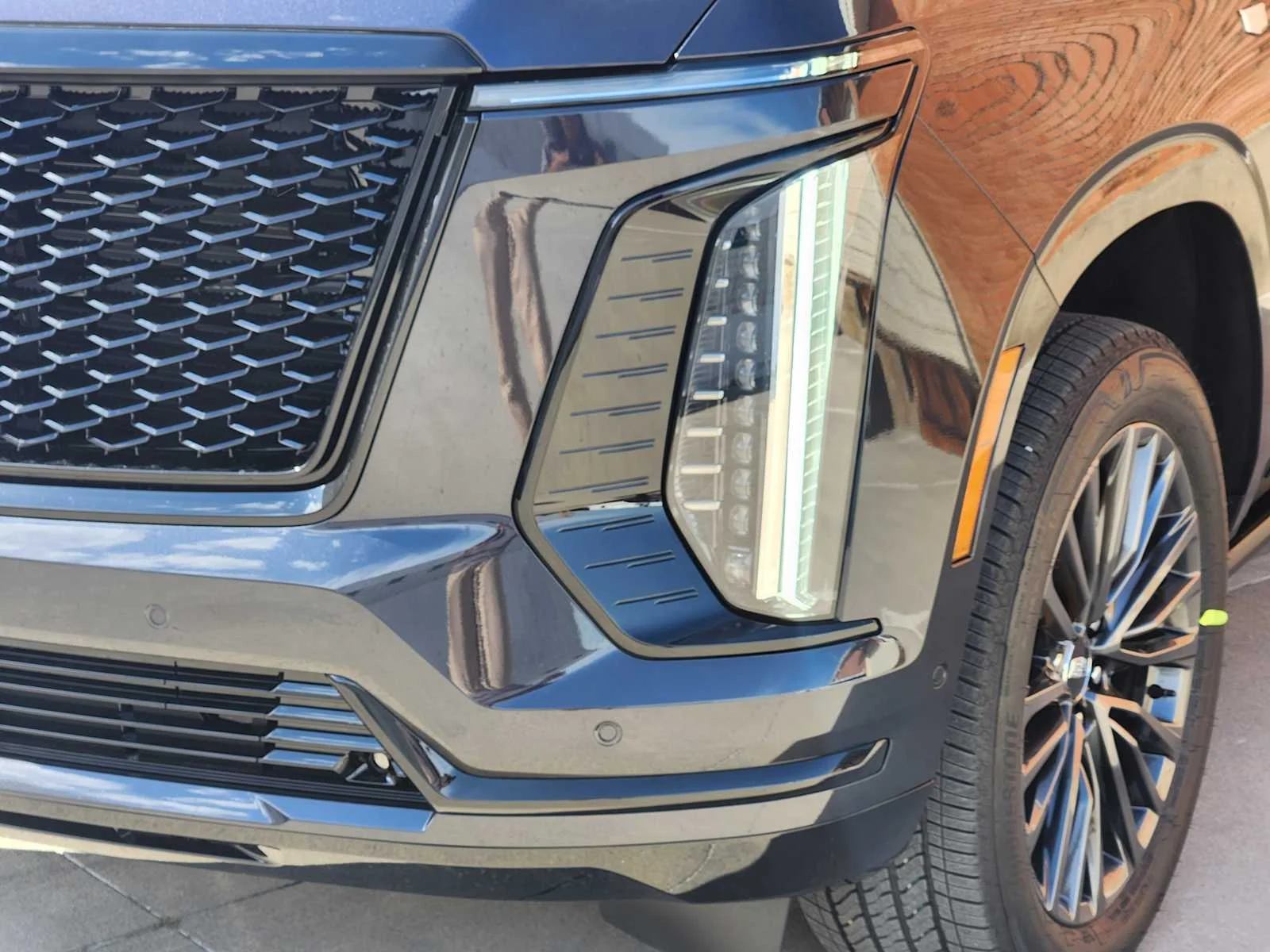 2026 Cadillac Escalade Platinum Sport - Photo 5