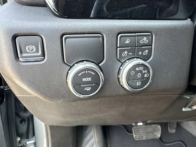 Used 2026 Silver GMC SLT image 33