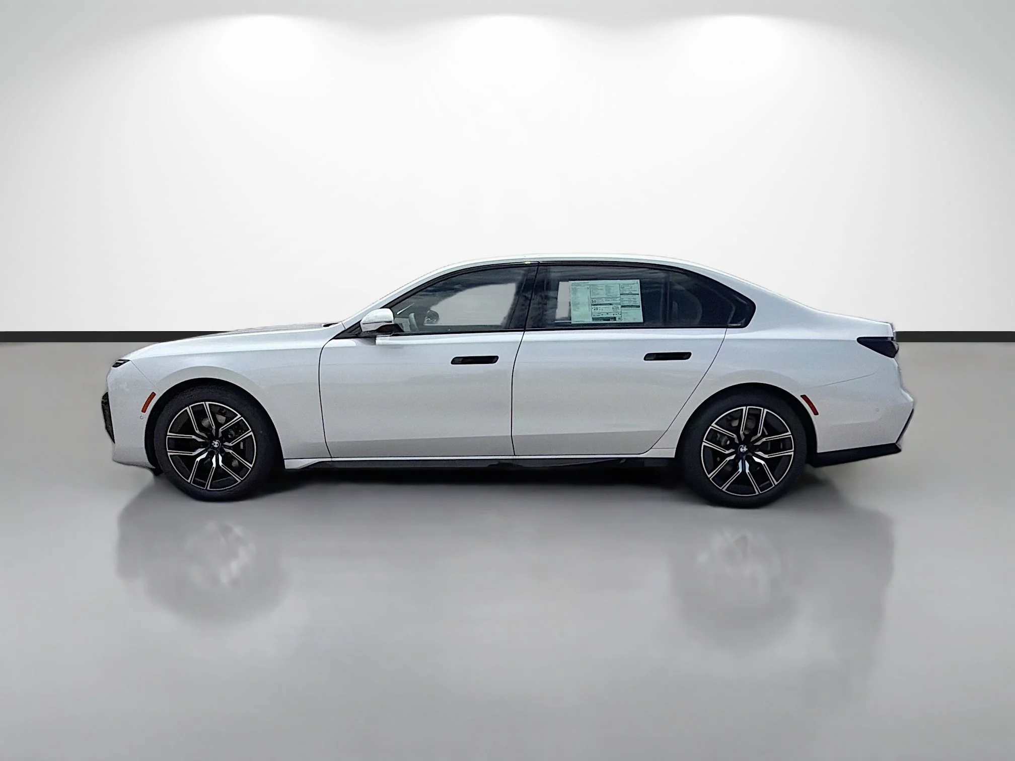 New 2026 Mineral White Metallic BMW 740i image 6