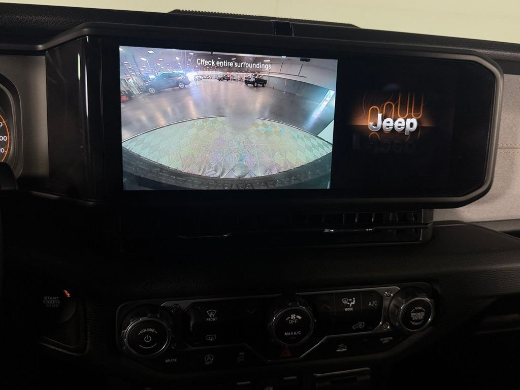 Certified Used 2025 Black Jeep Willys image 18