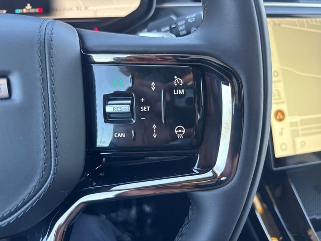 New 2026 Carpathian Grey Land Rover Dynamic SE image 22