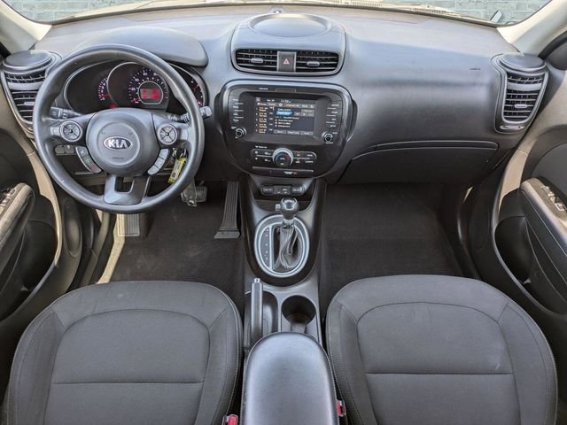 Used 2018 White Kia Plus image 14