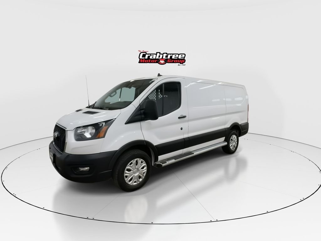 Used 2025 White Ford Base image 4