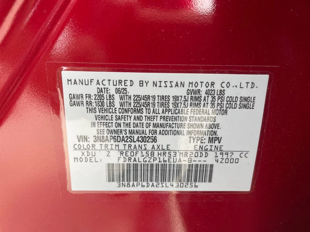 Used 2025 Red Nissan SR image 30