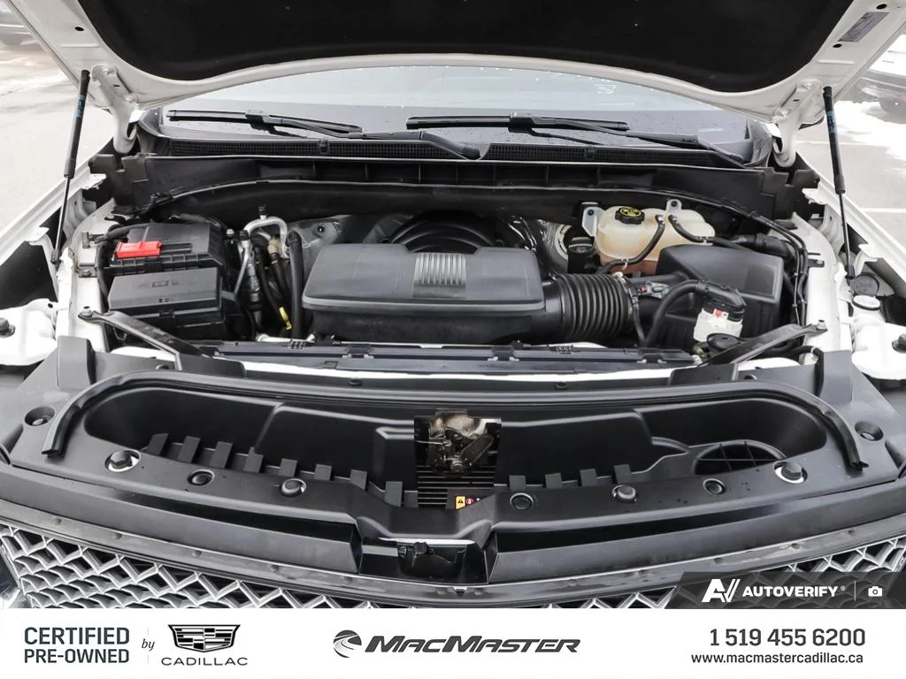 Certified Used 2022  Cadillac Premium Luxury image 11