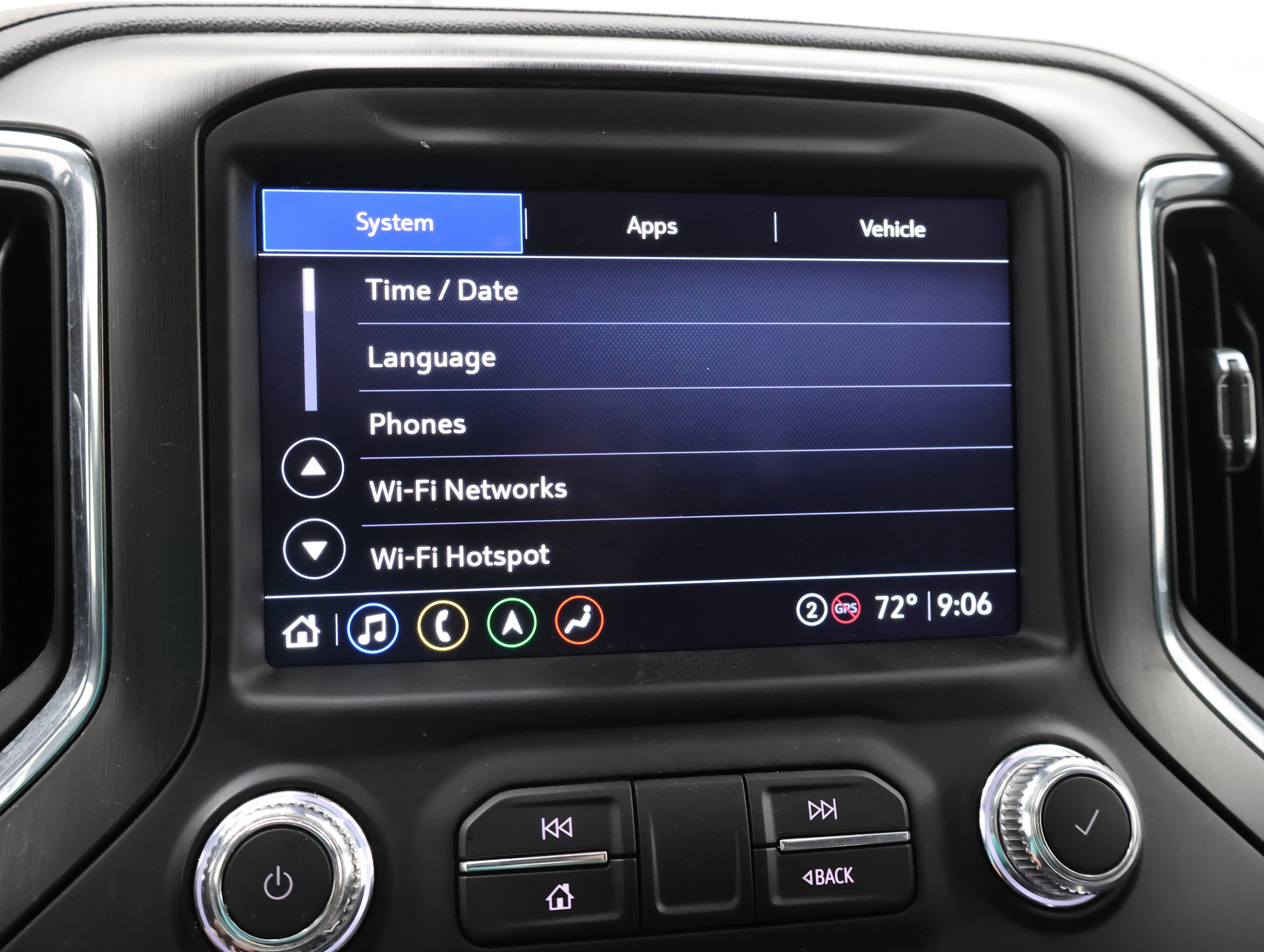 Used 2022 Summit White GMC AT4 image 61
