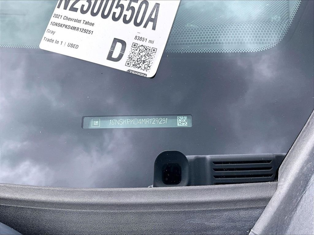 Used 2021 Gray Chevrolet Z71 image 37