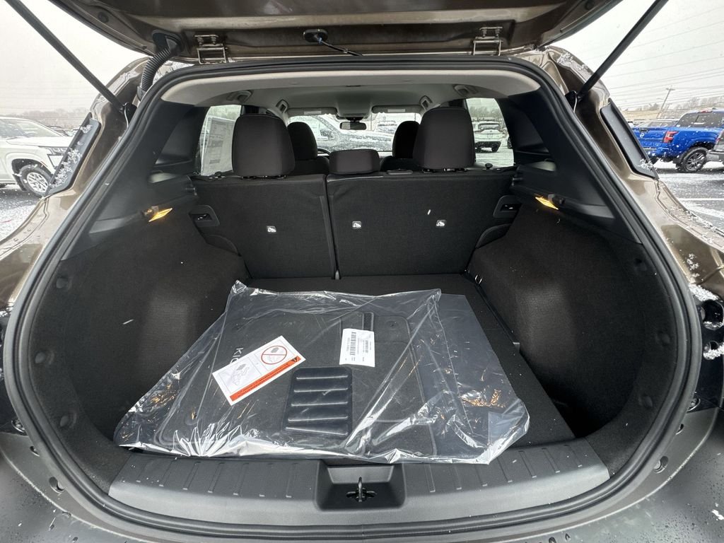 2026 Nissan KICKS SV - Photo 23