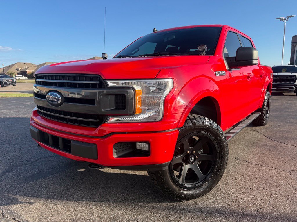 Used 2020 Red Ford XLT image 2