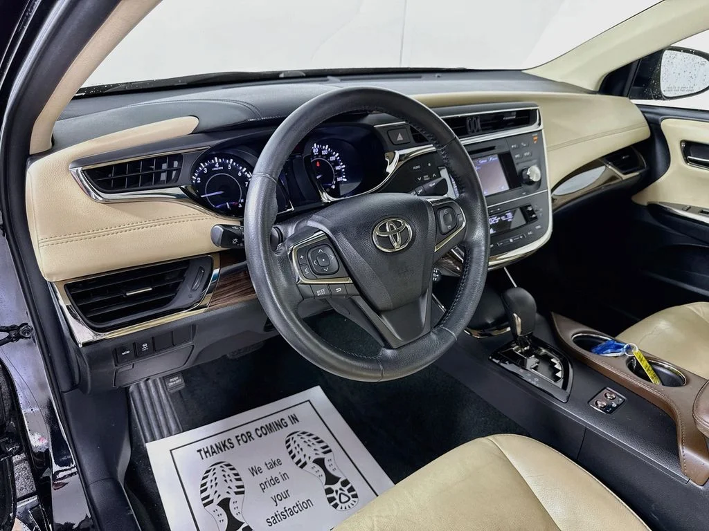 Used 2013 Attitude Black Metallic Toyota XLE image 9
