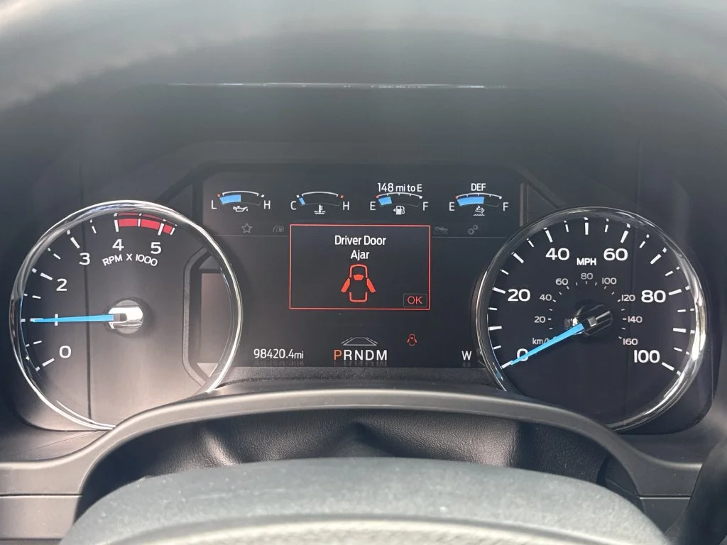 Used 2022 White Ford Platinum image 27