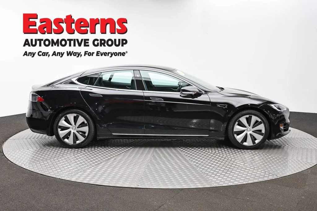 Used 2021 Black Tesla Long Range image 4