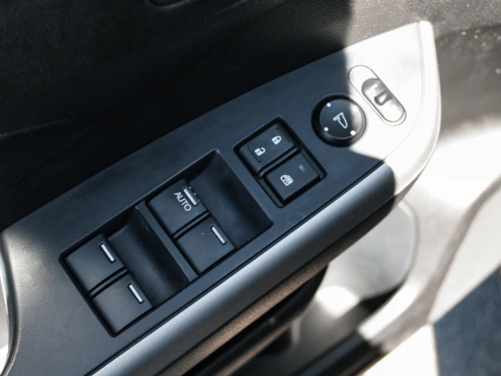 Used 2024 Carbonized Gray Metallic Ford Outer Banks image 30