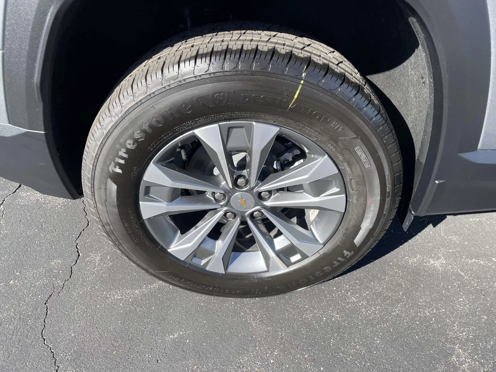 New 2027 Sterling Gray Metallic Chevrolet LT image 7