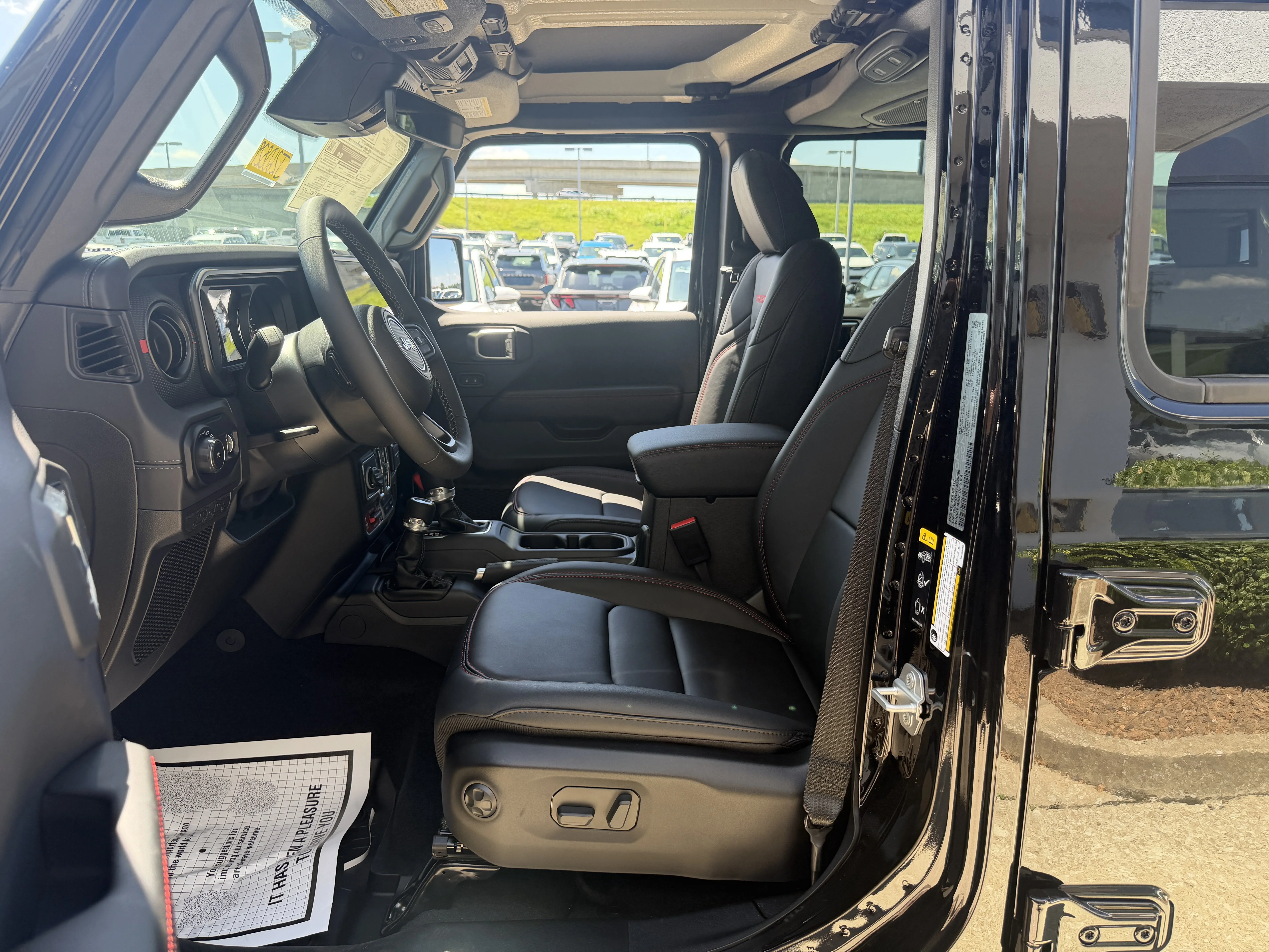 New 2026 Black Clear-Coat Exterior Paint Jeep Rubicon X image 36