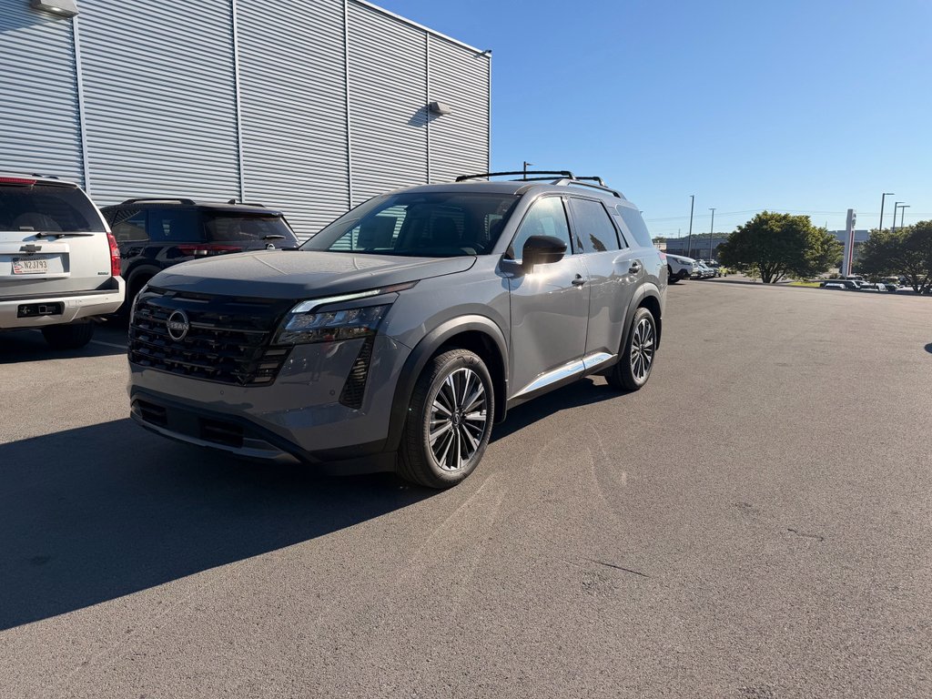 2026 Nissan Pathfinder Platinum 4WD's photo