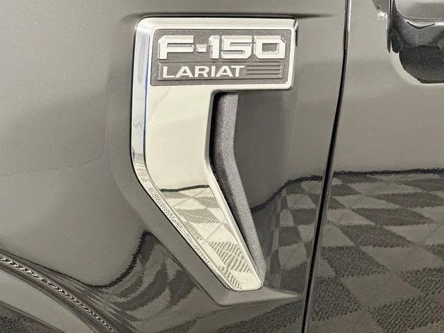 New 2025 Black Ford Lariat image 27