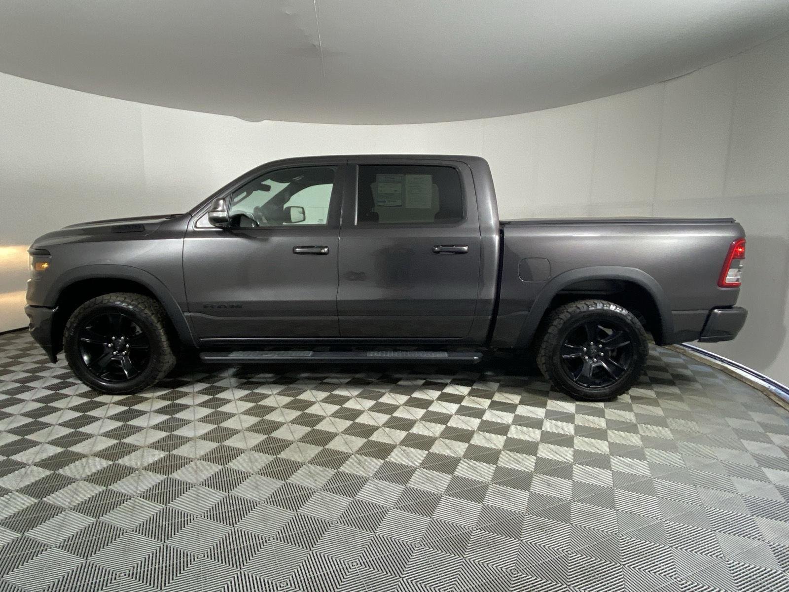 Used 2020 Granite Crystal Metallic Clearcoat Ram Big Horn image 4
