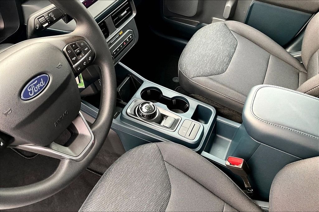 New 2026 Oxford White Ford XL image 5