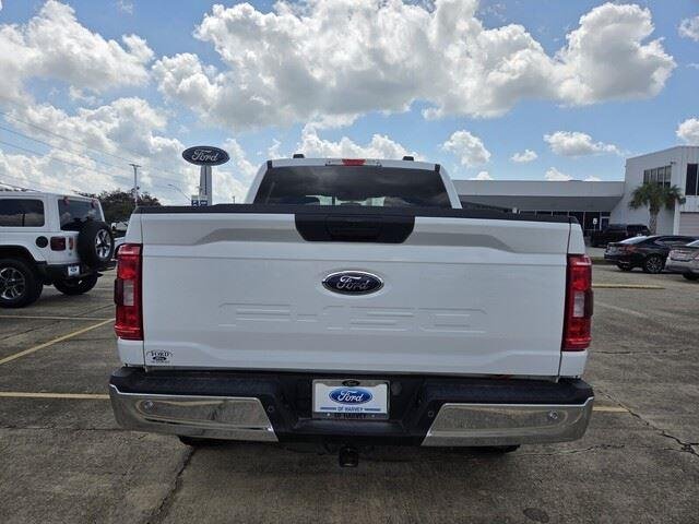 Used 2023 WHITE FORD XLT image 4