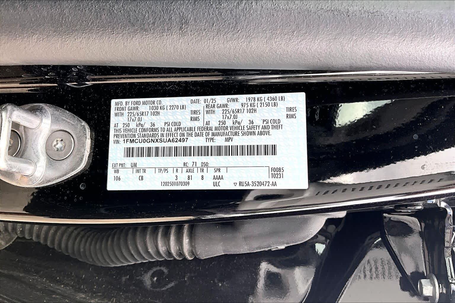 Used 2025 Agate Black Metallic Ford Active image 33