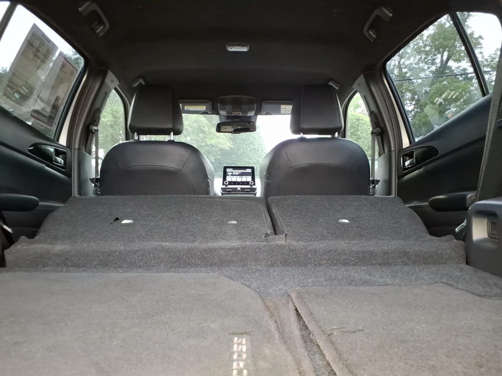 Used 2024  Mitsubishi SEL image 25