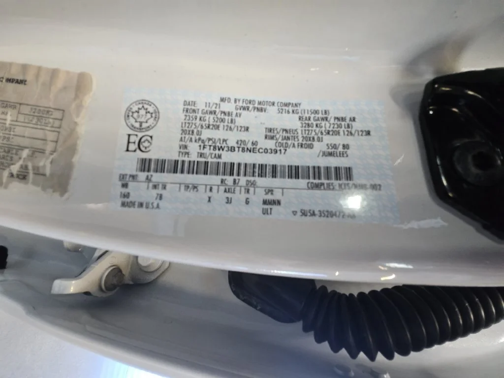Used 2022 White Ford Platinum image 31
