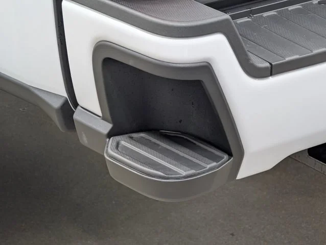 New 2026 Oxford White Ford F-250® XL image 66