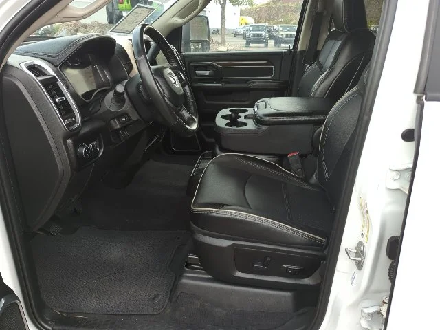 Used 2024 White Ram Laramie image 16