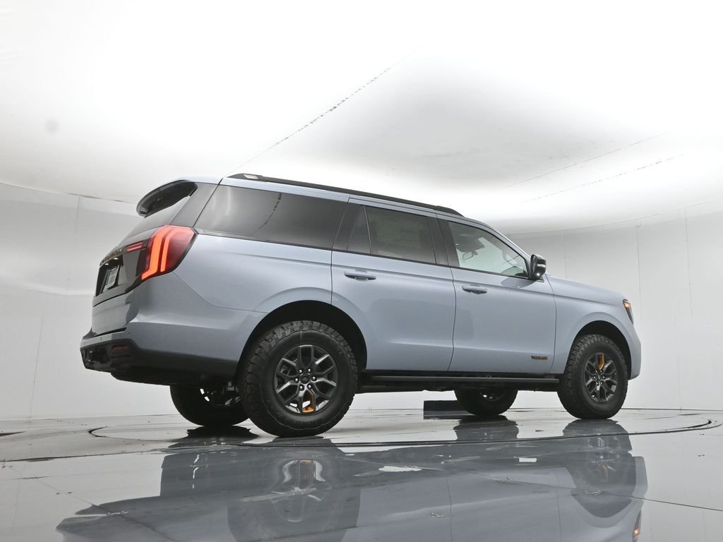 New 2026 Glacier Gray Metallic Tri-Coat Ford Tremor image 52