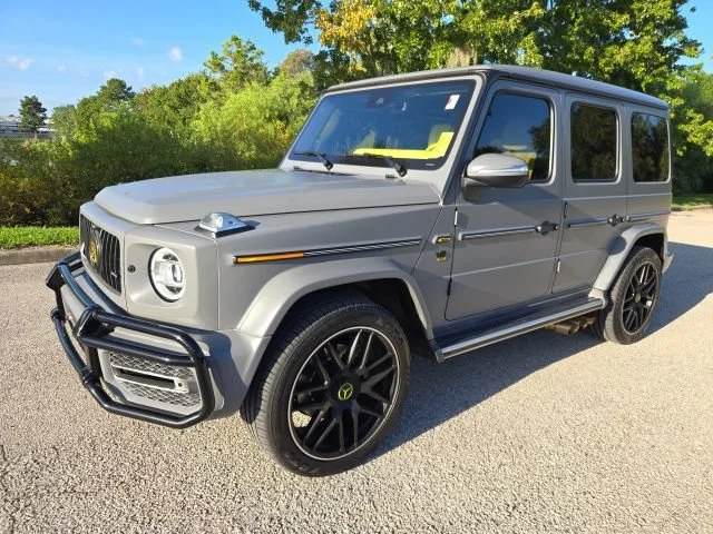 Used 2022 Gray Mercedes-Benz G 550 image 1