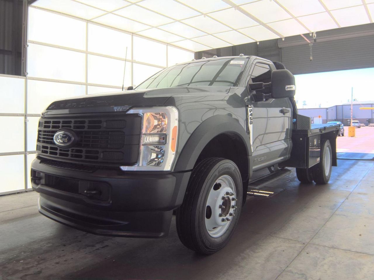 2023 Ford F-450 XL Regular Cab 145-In DRW's photo