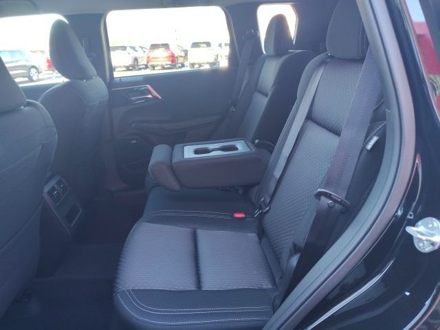 New 2026 Black Mitsubishi ES image 25