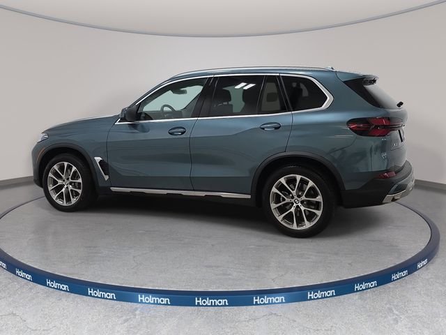 Certified Used 2026 Blue Ridge Mountain Metallic BMW xDrive40i image 8