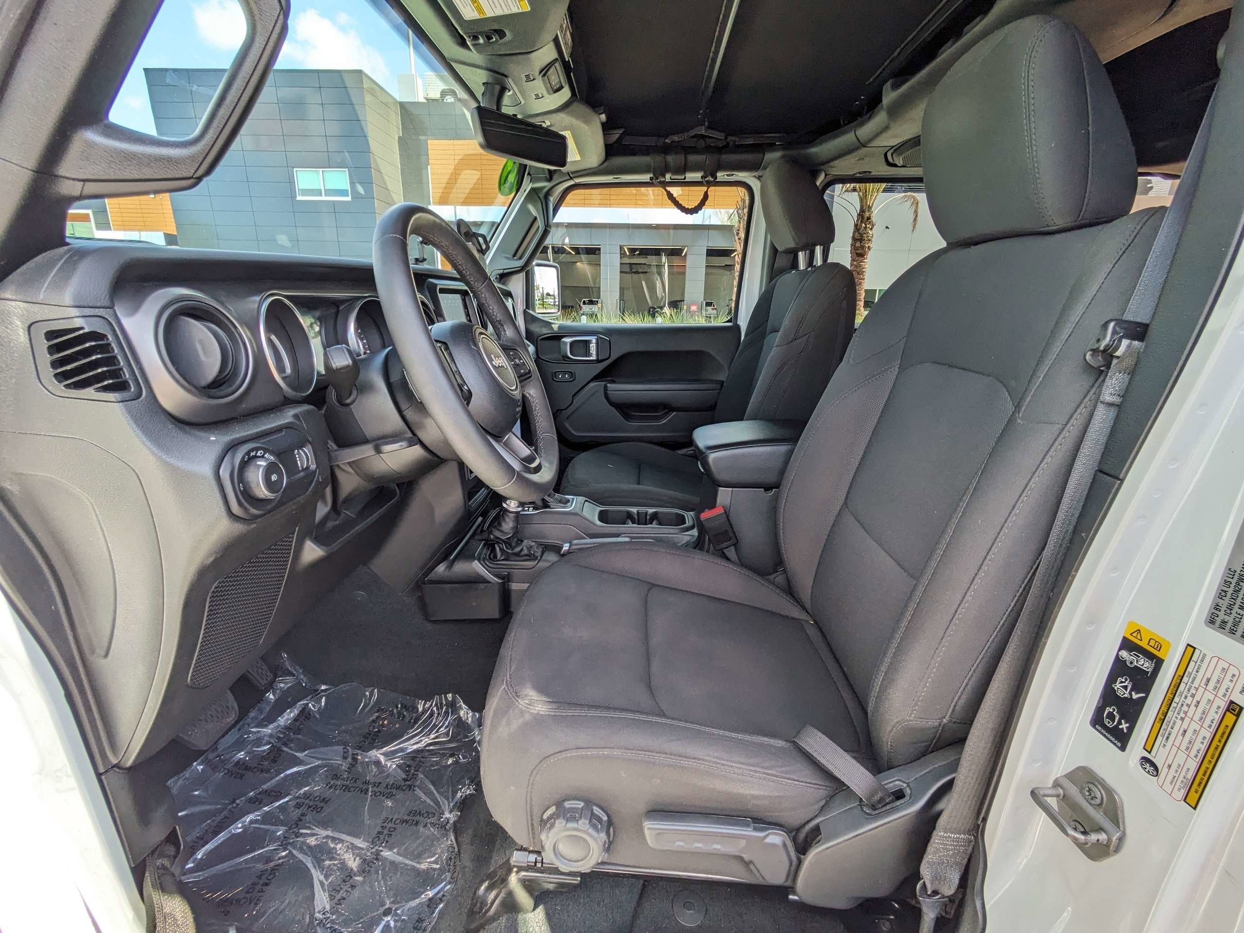 Used 2023 White Jeep Sport S image 20