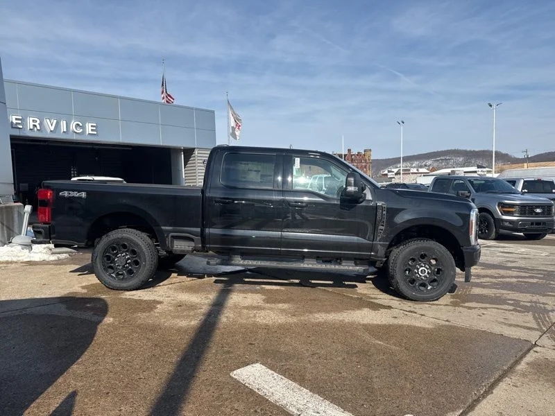 New 2026 Black Ford XLT image 8