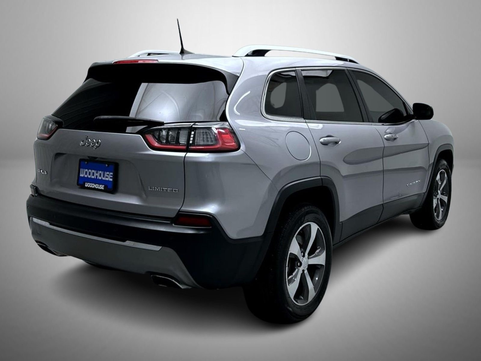 Used 2020 Silver Jeep Limited image 5