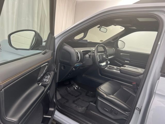 Used 2025 Gray Ford Tremor image 15