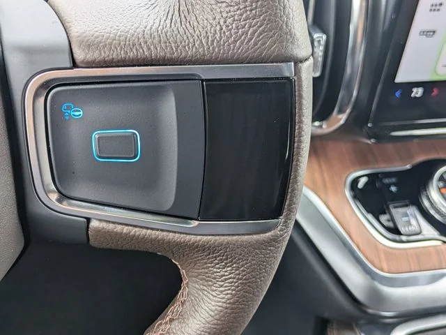 New 2026 Space Silver Metallic Ford MAX King Ranch® image 28